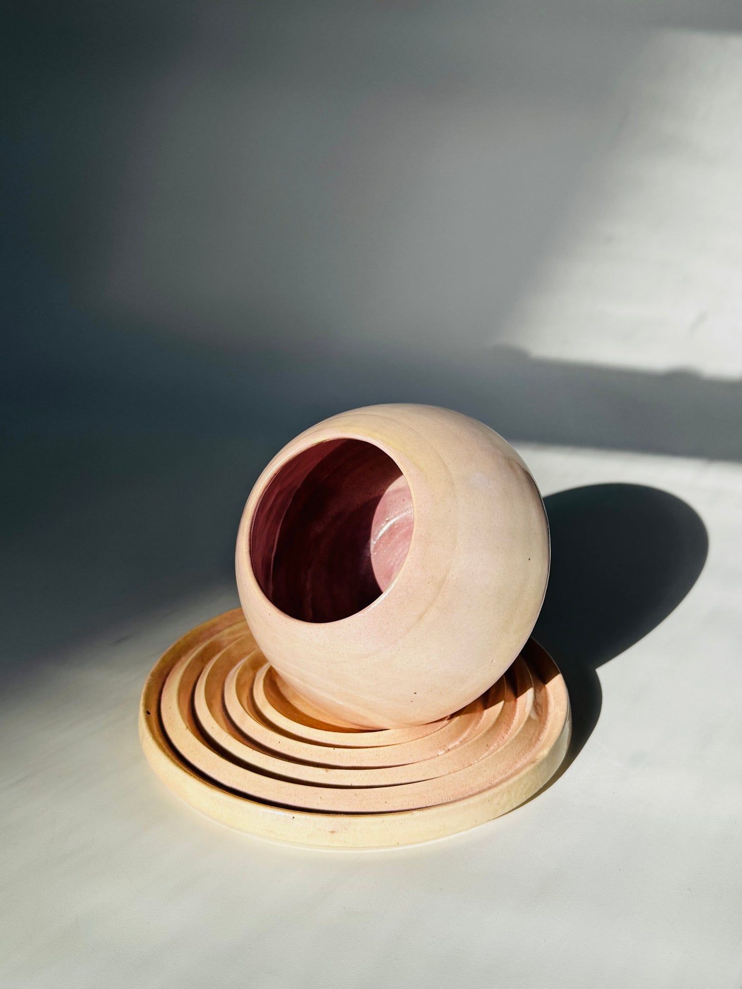 Blushing Matte Teardrop Planter, Small