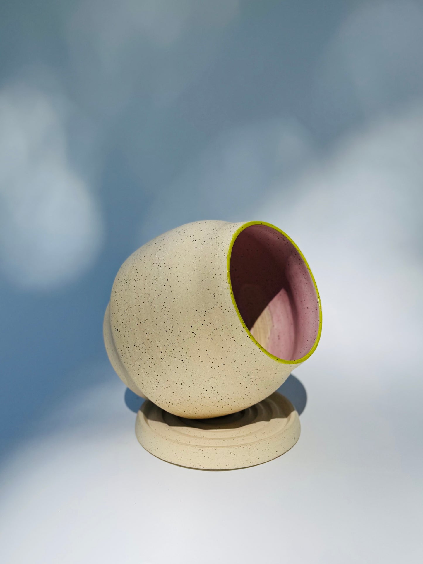 Knucklebones Planter (Medium)