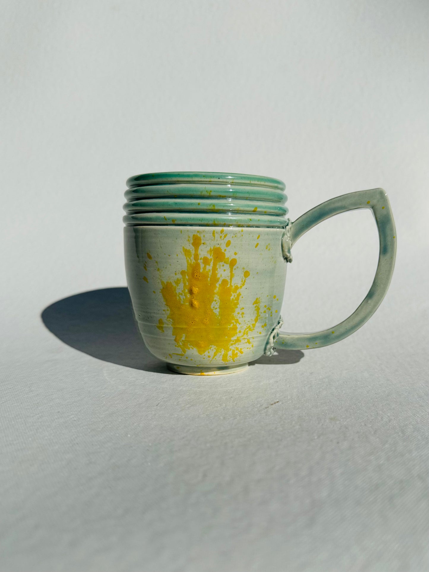 10oz Leaf Handle Mug